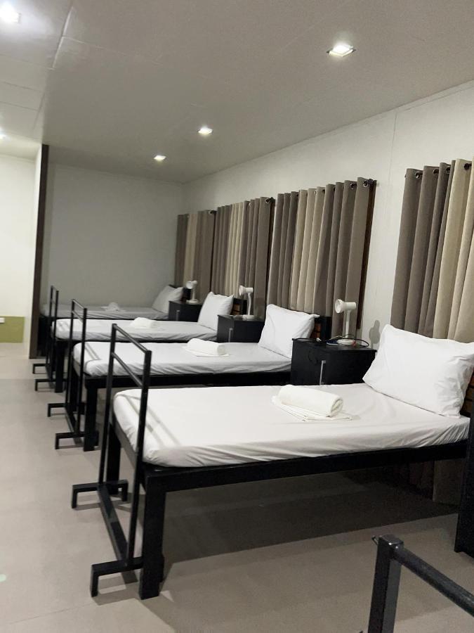 Happy Camper Hostel Coron Luaran gambar